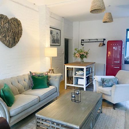 The Coach House - Bournemouth 빌라 외부 사진